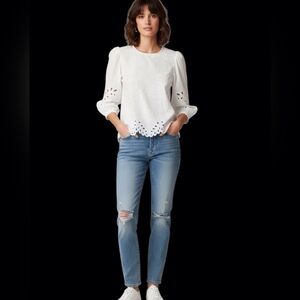 NWT....Womens Philosophy White Embroideried eyelet long sleeve top